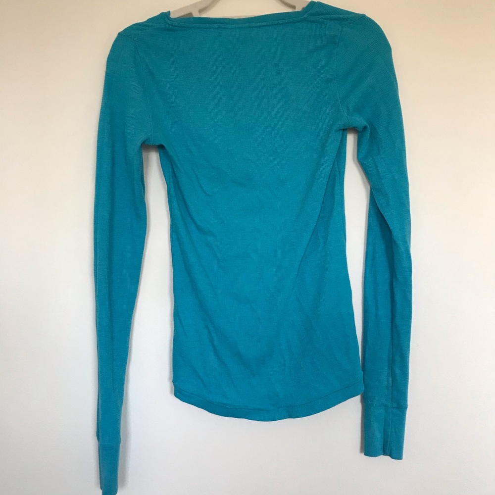 PINK Victoria’s Secret Blue Ribbed Henley Top - Picture 3 of 3